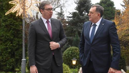 Vučić i Dodik: Prestati sa prijetnjama ukidanjem RS