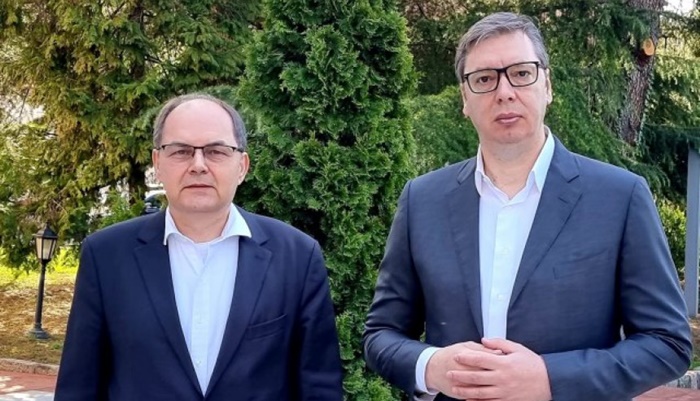 Vučić Schmidtu izrazio neslaganje s primjenom Bonskih ovlasti
