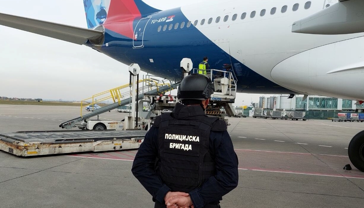 Vučić: Istražujemo lažne dojave o bombama u avionima za Moskvu