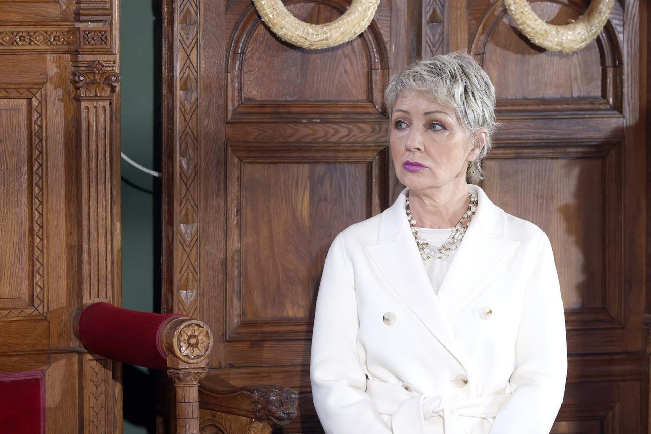 Vučić iznenada opozvao ambasadoricu Srbije iz Hrvatske