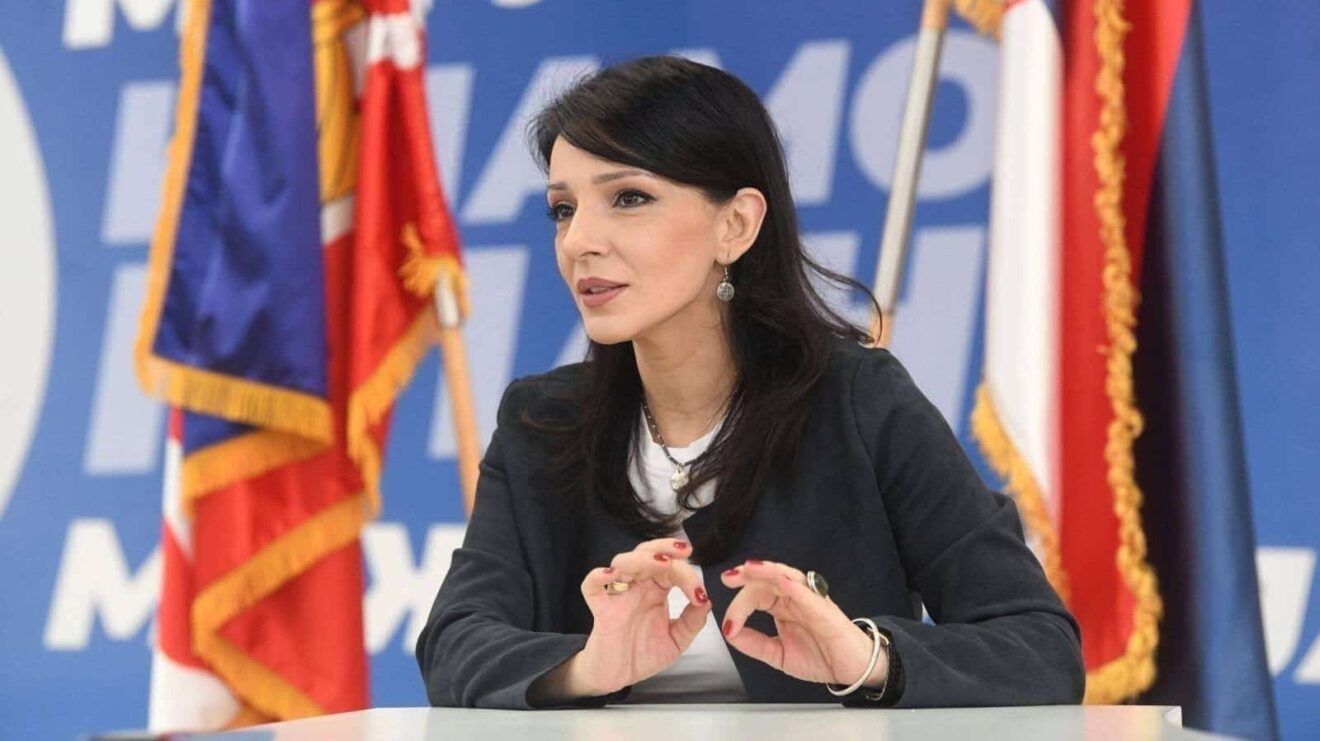 Vučić je izgubio razum, govori o krvoproliću svoje djece 