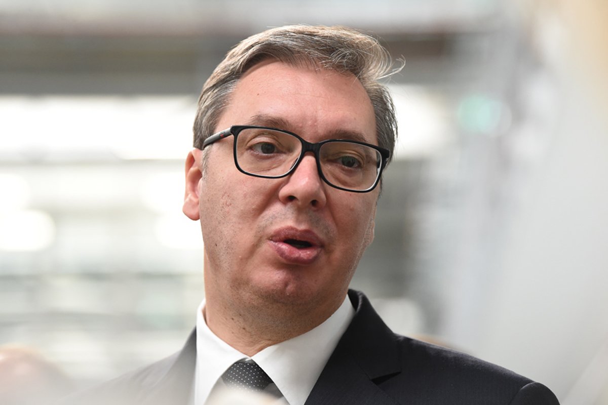 Vučić: Ključni odnosi s Bošnjacima, ne mogu staviti Dodiku flaster na usta