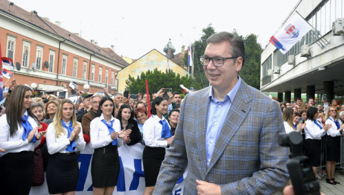 Vučić na mitingu u Pančevu: Srbija se suočava sa bezbroj teškoća