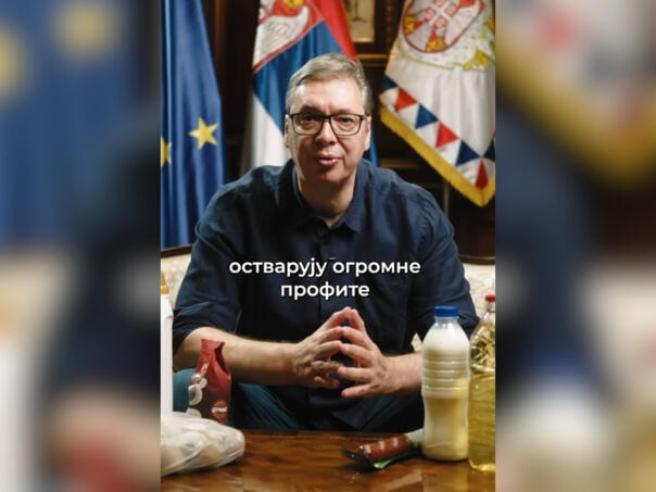 Vučić najavio bolji standard za građane: Pokazao šećer, ulje, mlijeko