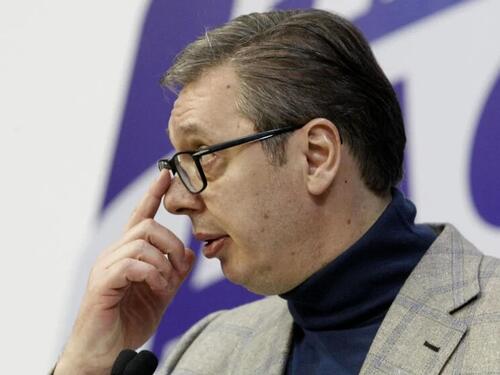 Vučić najavio promjene u doktrini i pristupu dijalogu s Prištinom