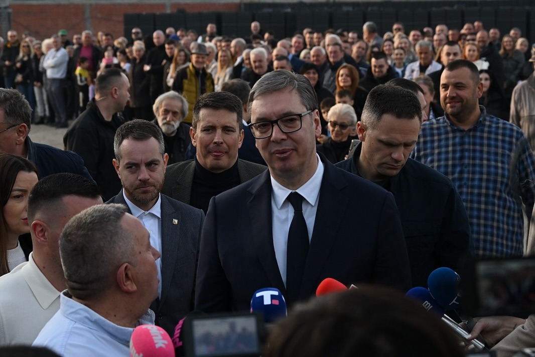 Vučić najavio sastanak s Trumpom kako bi riješio problem trgovinskih mjera