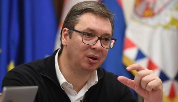 Vučić najavio sastanak sa svim Srbima iz regiona