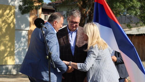 Vučić nastavlja posjetu RS: Ovo je planirani program