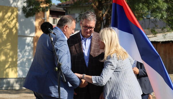 Vučić nastavlja posjetu RS: Ovo je planirani program