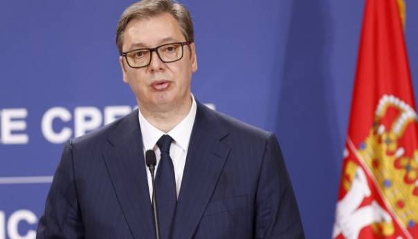 Vučić: Nastavnici će sada imati veća prava, djeca neće moći da se ponašaju bahato