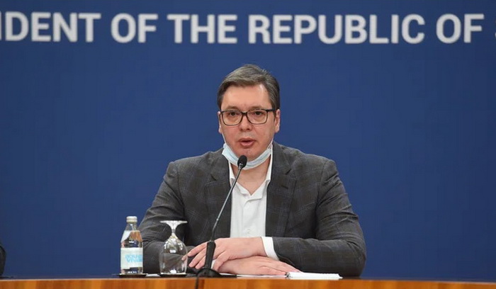 Vučić najavio policijski sat od petka do ponedjeljka