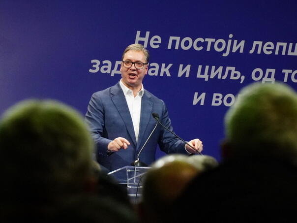 Vučić: Neću dati Srbiju na tacni, neće biti sankcija Rusiji!
