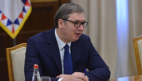 Vučić: Neki u regionu misle da Srbiju prikopčaju uz Rusiju