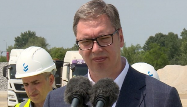 Vučić: Nisu Srbi 1995. ubijali Hrvate, već Hrvati Srbe