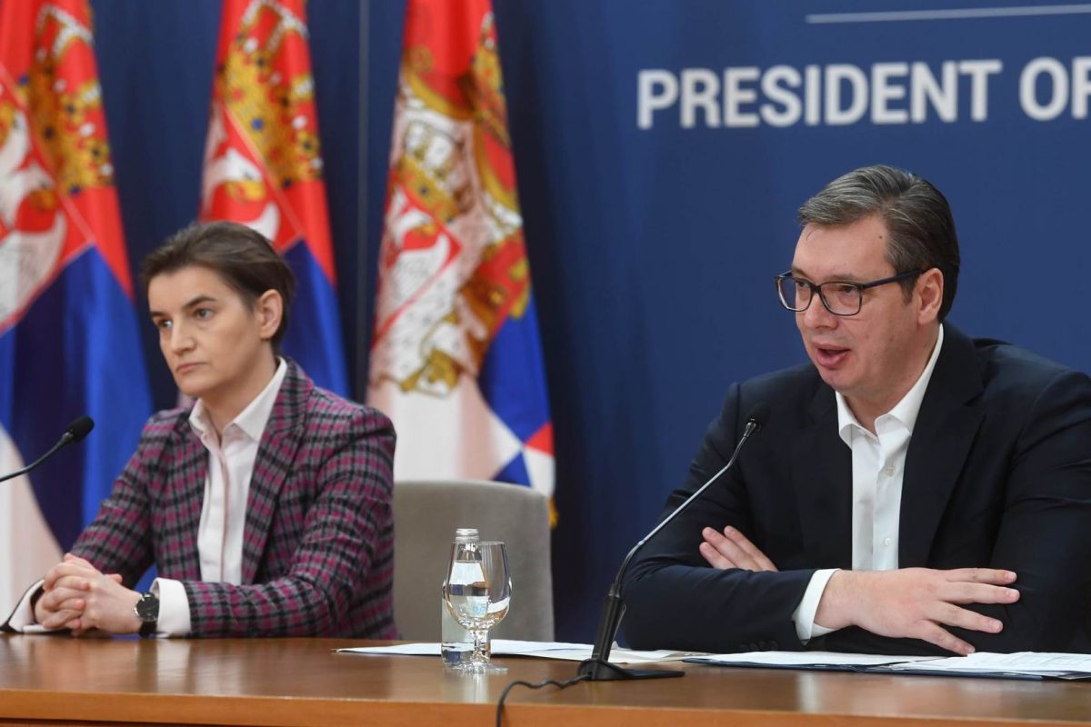 Vučić nosilac svih stranačkih lista na predstojećim izborima