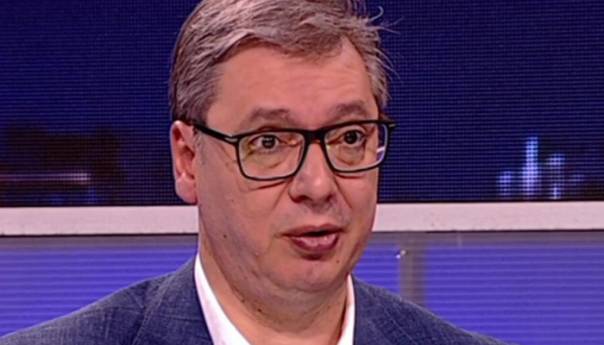Vučić o jučerašnjim protestima: Bilo je 9.000 ljudi
