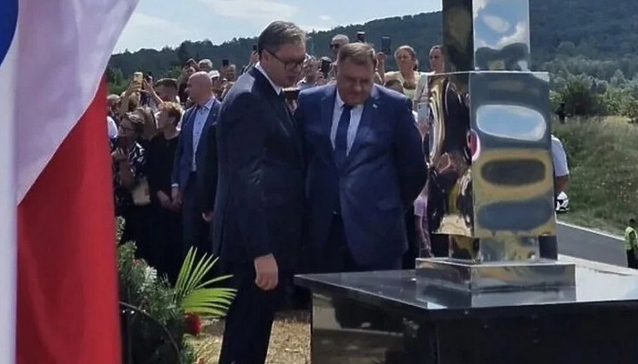 Vučić o sankcijama: Dobro je da se šalite, ali situacija je malo teža