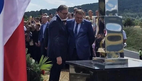Vučić o sankcijama: Dobro je da se šalite, ali situacija je malo teža