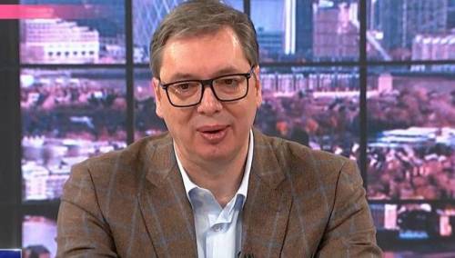 Vučić obećao prosječnu platu od hiljadu eura