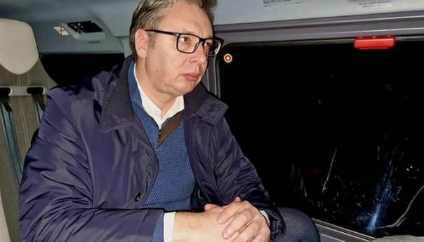 Vučić obišao jedinice Vojske Srbije između Kraljeva i Raške