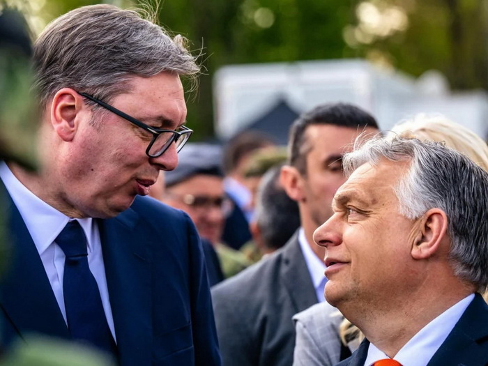 Vučić odlikovan mađarskim Ordenom za zasluge na prijedlog Orbana