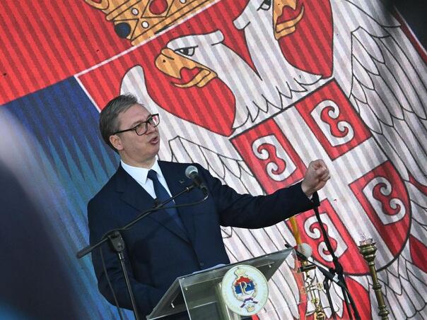 Vučić optužio studente za ekonomske gubitke Srbije