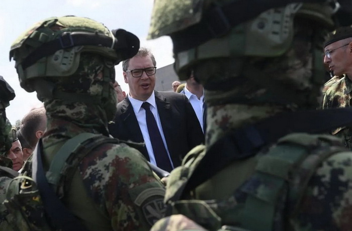 Vučić: Oružje nije prodato ni Ukrajini ni Rusiji
