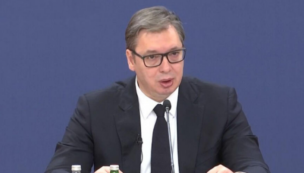 Vučić: Ostajemo na EU putu, zbog Putina traže da priznamo Kosovo