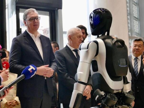 Vučić otputovao u Indiju na AI summit