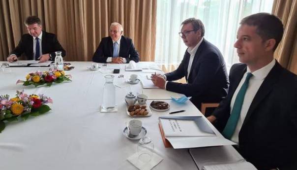 Vučić: Otvorene dvije nove teme