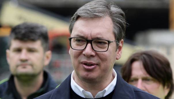 Vučić otvorio nalog na Tik Toku