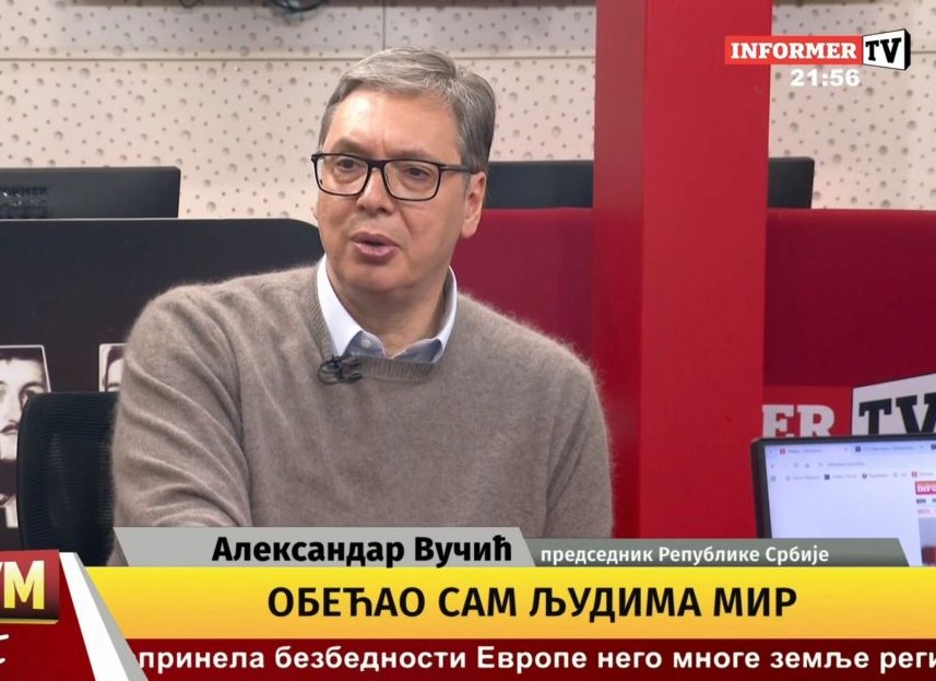 Vučić pitao SNS u Prijepolju: Zašto vam smeta žena sa hidžabom?