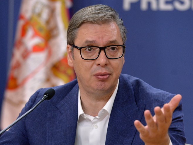 Vučić: Pokušavamo osigurati mir, ništa nije sigurno