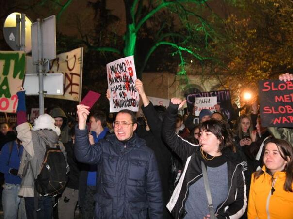 Vučić polako popušta? Najavio javno objavljivanje dokumentacije o padu nadstrešnice