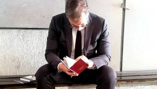 Vučić položio prvi ispit za košarkaškog trenera