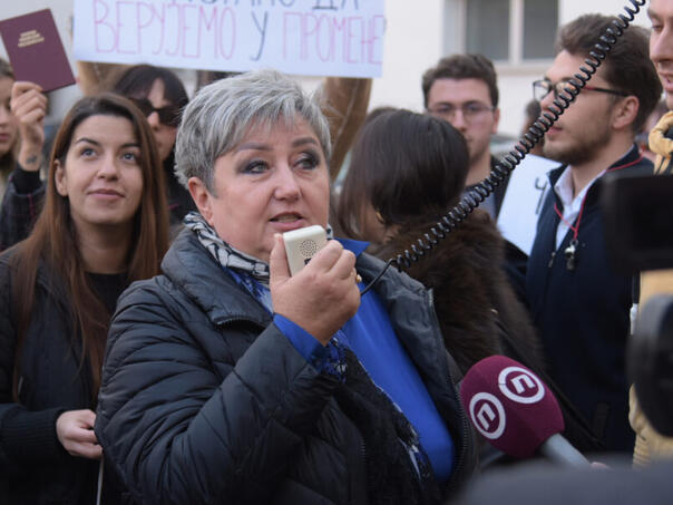 Vučić pomilovao i dekanesu iz Niša, ona ne zna zbog čega: Nisam krivično gonjena