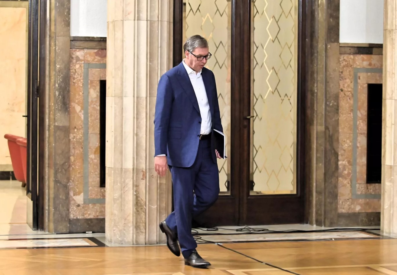 Vučić ponovo "miješa prste" u BiH: S Putinom najavio razgovor o RS-u