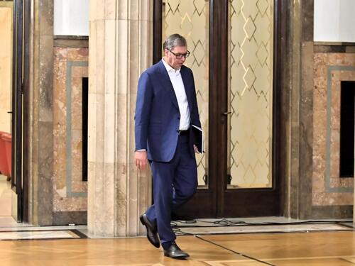 Vučić ponovo "miješa prste" u BiH: S Putinom najavio razgovor o RS-u