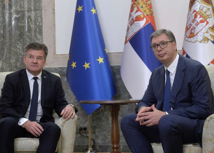 Vučić poslije sastanka s Lajčakom: Veoma sam zabrinut zbog događaja na Kosovu