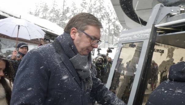 Vučić pozvao građane Srbije da se vakcinišu