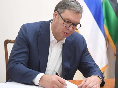 Vučić pozvao Srbe sa sjevera Kosova da izađu s inicijativom za izbore