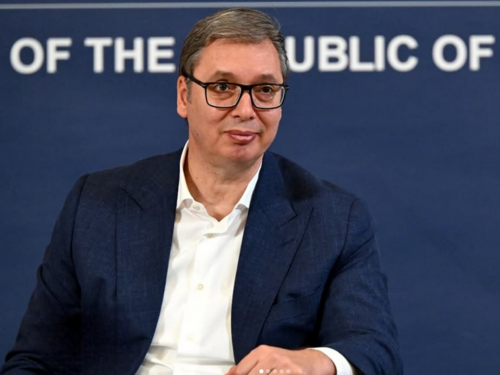 Vučić pozvao studente na debatu pred kamerama