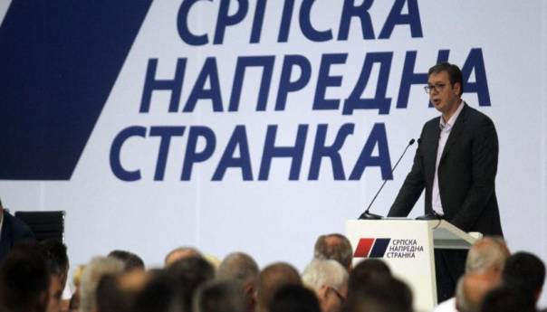 Vučić predložio nasljednika na mjestu lidera SNS-a