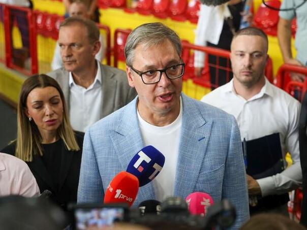 Vučić: Pričao sam s Dodikom o sahrani Mladića, biće dostojanstveno