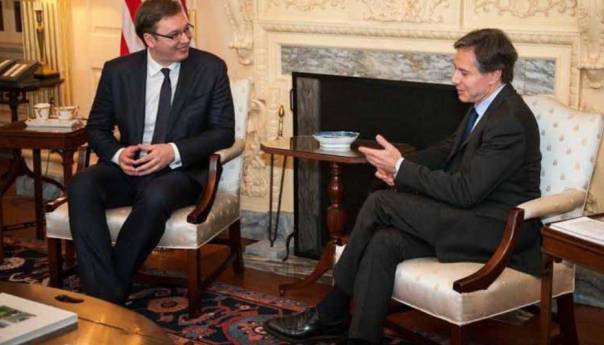 Vučić razgovarao s Blinkenom: Razmijenili stavove o dijalogu Srbije i Kosova