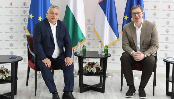 Vučić razgovarao sa Orbanom: Uskoro susret u Beogradu