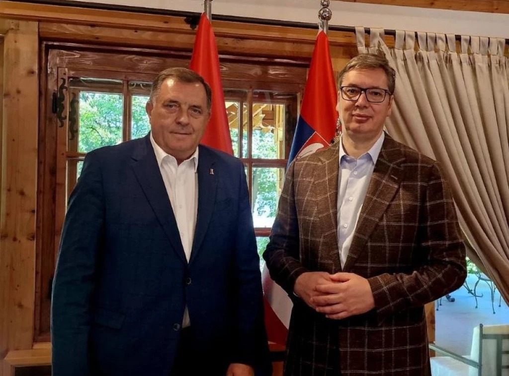 Vučić s Dodikom: Datum Sabora srpskog naroda nakon glasanja o rezoluciji o Srebrenici