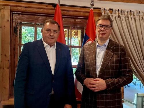 Vučić s Dodikom: Datum Sabora srpskog naroda nakon glasanja o rezoluciji o Srebrenici