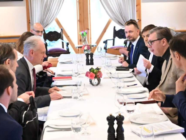 Vučić s Koopmanom o setu novousvojenih pravosudnih zakona