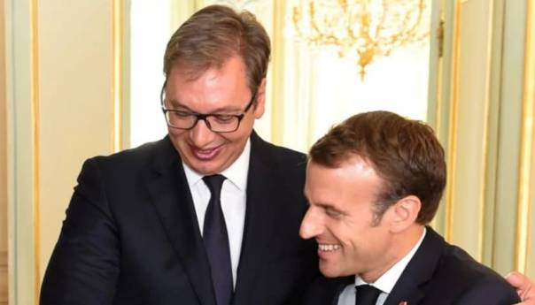 Vučić: S Macronom o svim gorućim pitanjima na Z. Balkanu